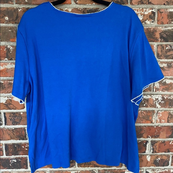 Alfred Dunner patriotic novelty print top - Picture 7 of 7